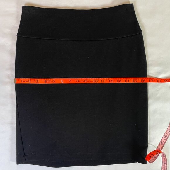 Eileen Fisher Classic Pencil Skirt Mini Black Pull On Style Ponte Knit Size XS - Picture 4 of 7